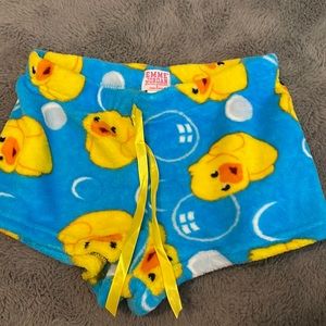 Small fuzzy duck shorts